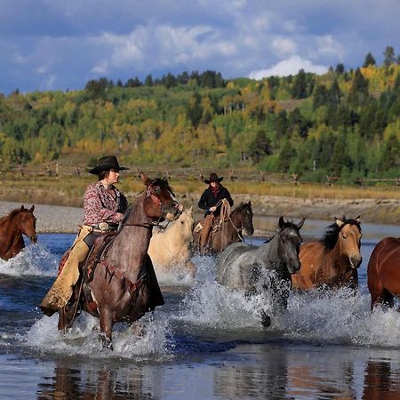Вилла Heart Six Ranch Моран Экстерьер фото